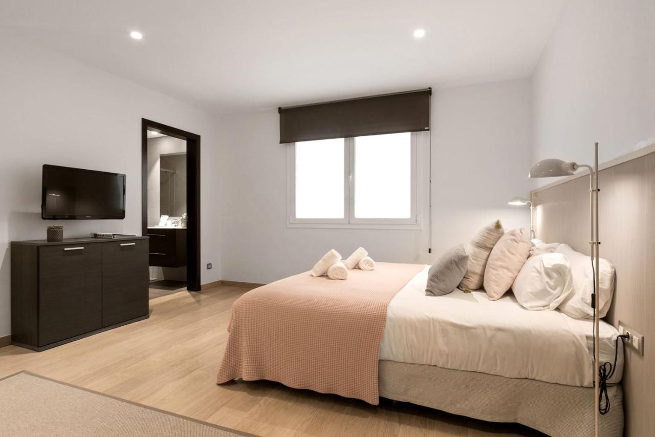 ברצלונה Fisa Rentals Gran Via Apartments מראה חיצוני תמונה